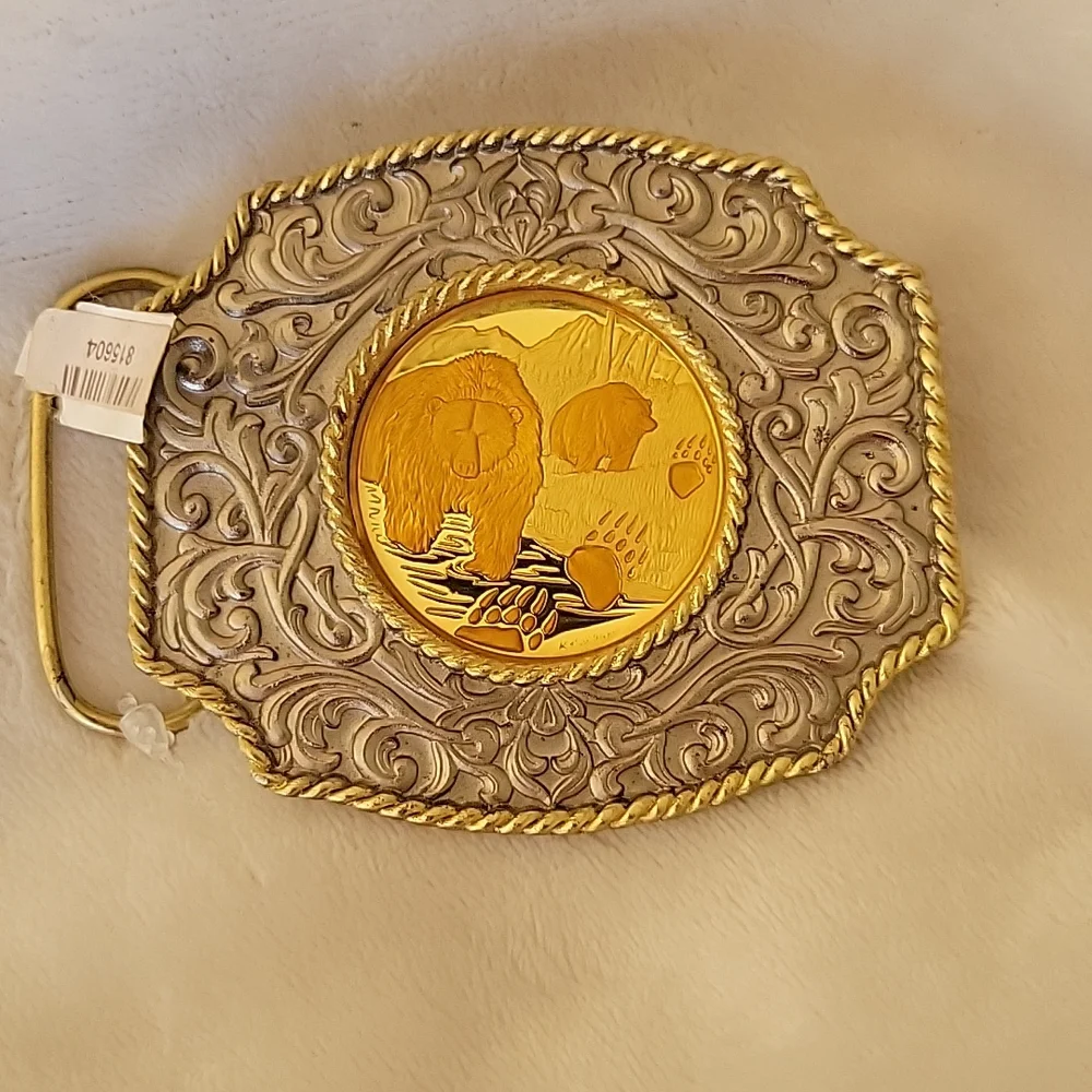 Alaska Mint Belt Buckle With Bear Tracks Coin